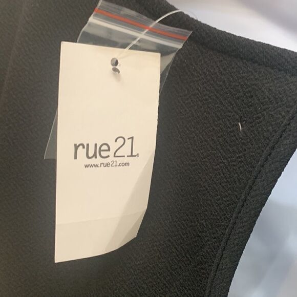 LA Gypsy Large Black Scoop Neck Top Stripped Elongating Leg Keyhole Closure - Picture 9 of 15